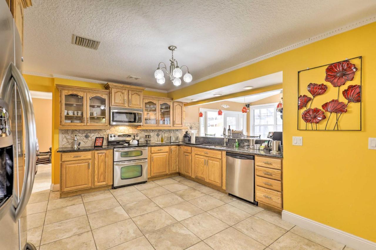 Cozy Home In Heart Of Tampa With Lanai And Pool! Zewnętrze zdjęcie